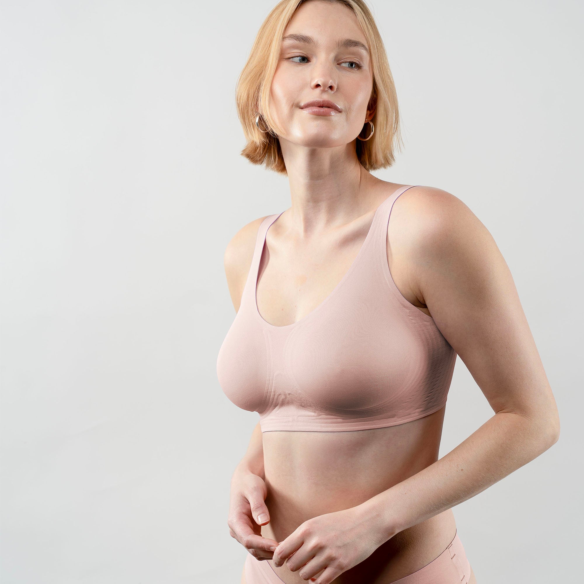 NEW: Ella Plain bra